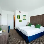 Sleeep Szálloda 4*