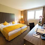 Hotel Sleeep 4*