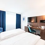 Sleeep Hotel 4*