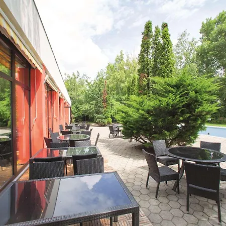 Sleeep 4* Vösendorf