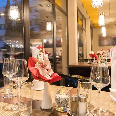 Western Smart Hotel Voesendorf