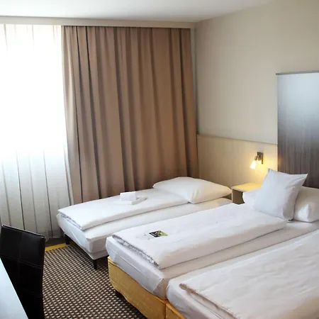 Sleeep 4* Вёзендорф