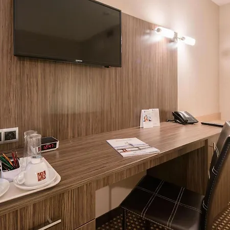 Western Smart Hotel 4*