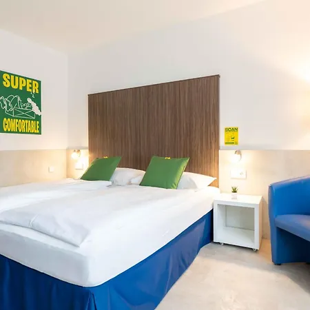 Sleeep Hotel Voesendorf