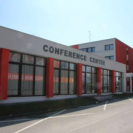 Sleeep 4* Вёзендорф