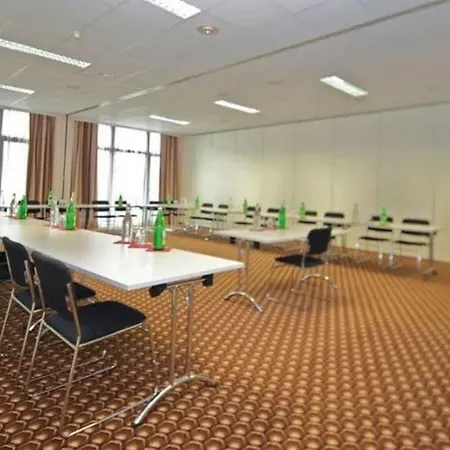 Western Smart 4*
